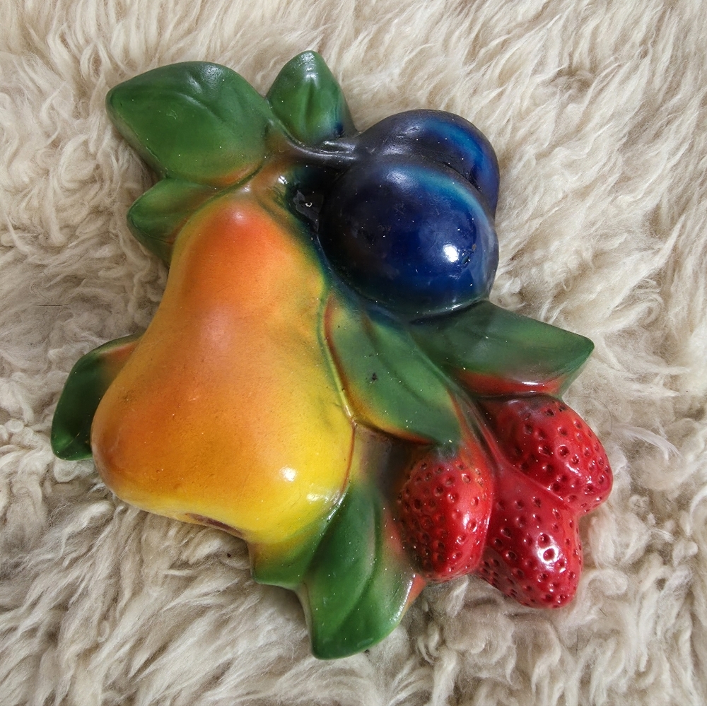 Vintage Favor ware original mid century 3D chalkware fruit wall hangings